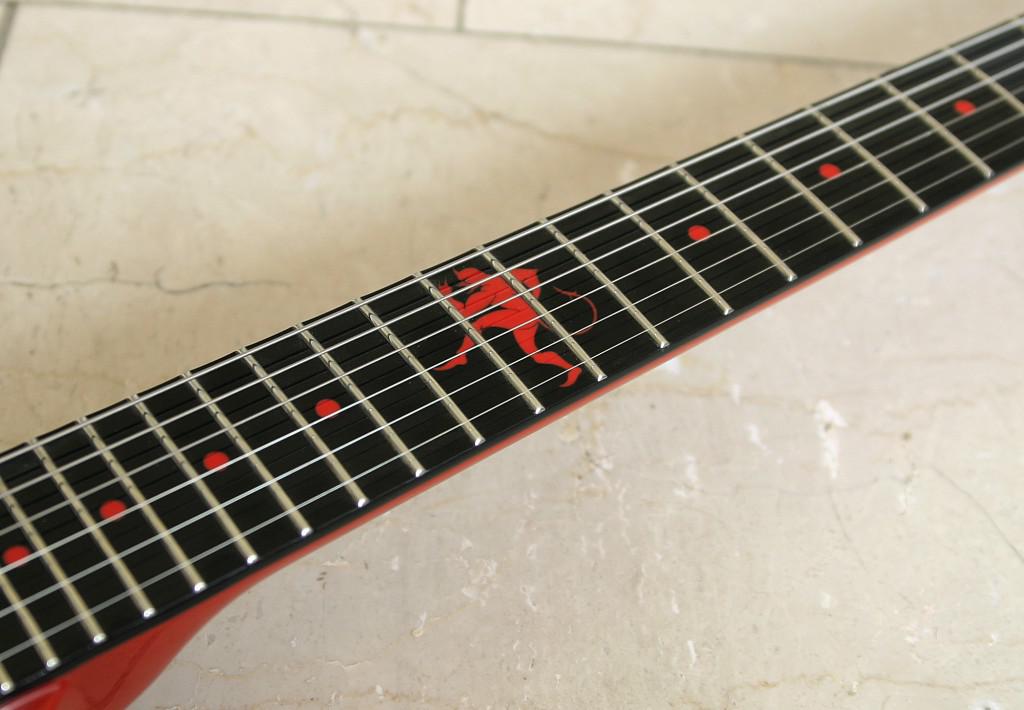 Sold Guitars / Epiphone Annihilation V