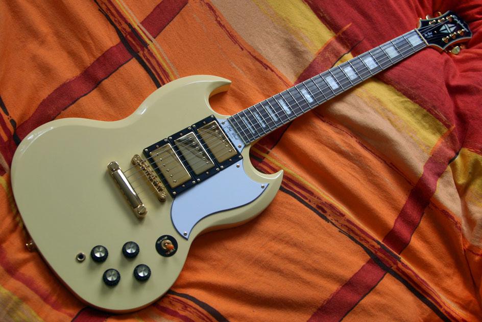 Epiphone G-400 Custom