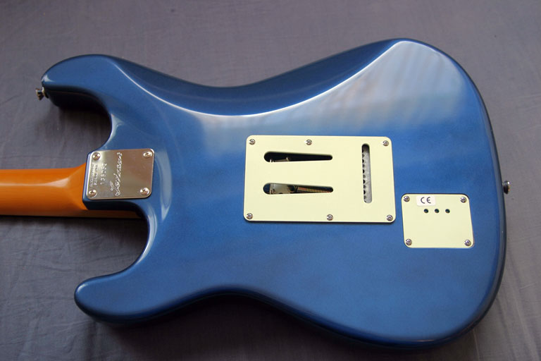 Guitars / Blade Texas Standard Pro (Redwood Edition)